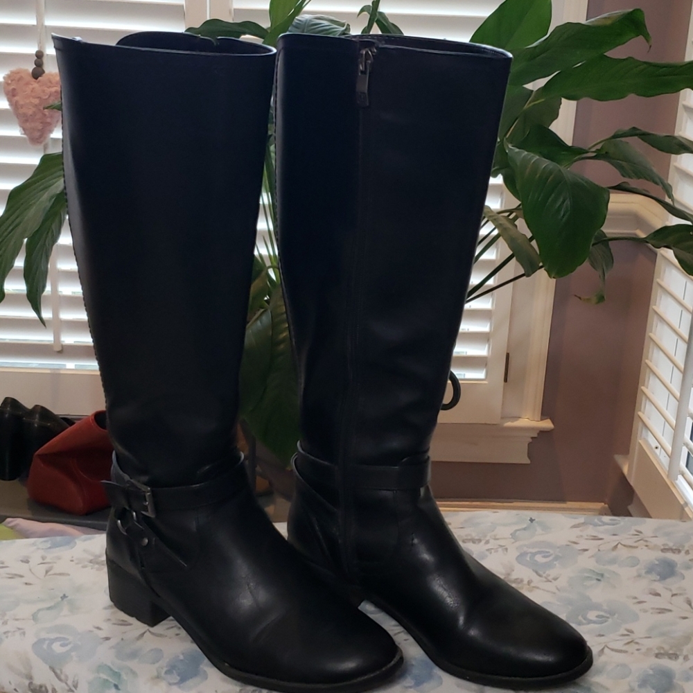 Perfect Liz Boots